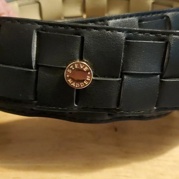 Steve madden black belt - Picture 2 of 3